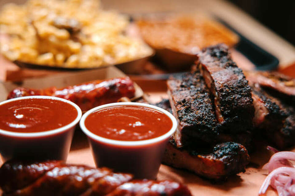 Texas Monthly BBQ Festival in Lockhart to benefit 'Feeding Texas'