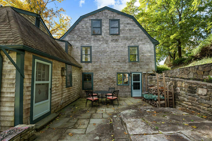 1700s Mystic tavern, featured on Discovery+ show, listed for $649K