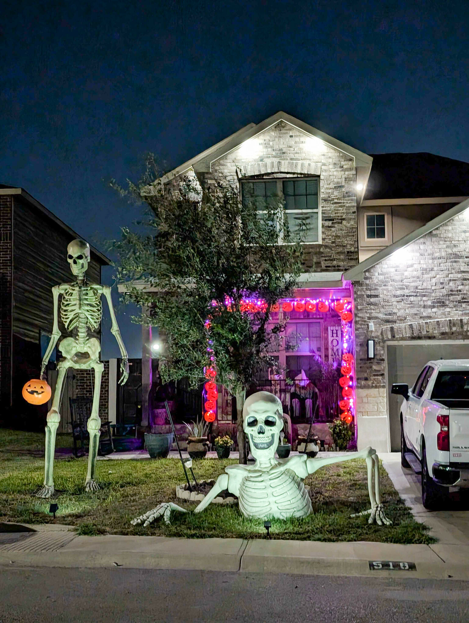 Insane Spirit Halloween Finds In Laredo, Tx (You Need To See!) - ekbrdyz