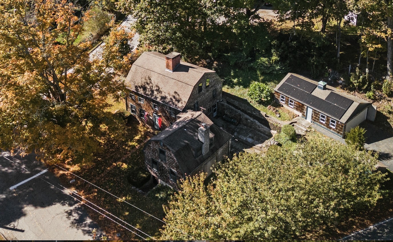 1700s Mystic tavern, featured on Discovery+ show, listed for $649K