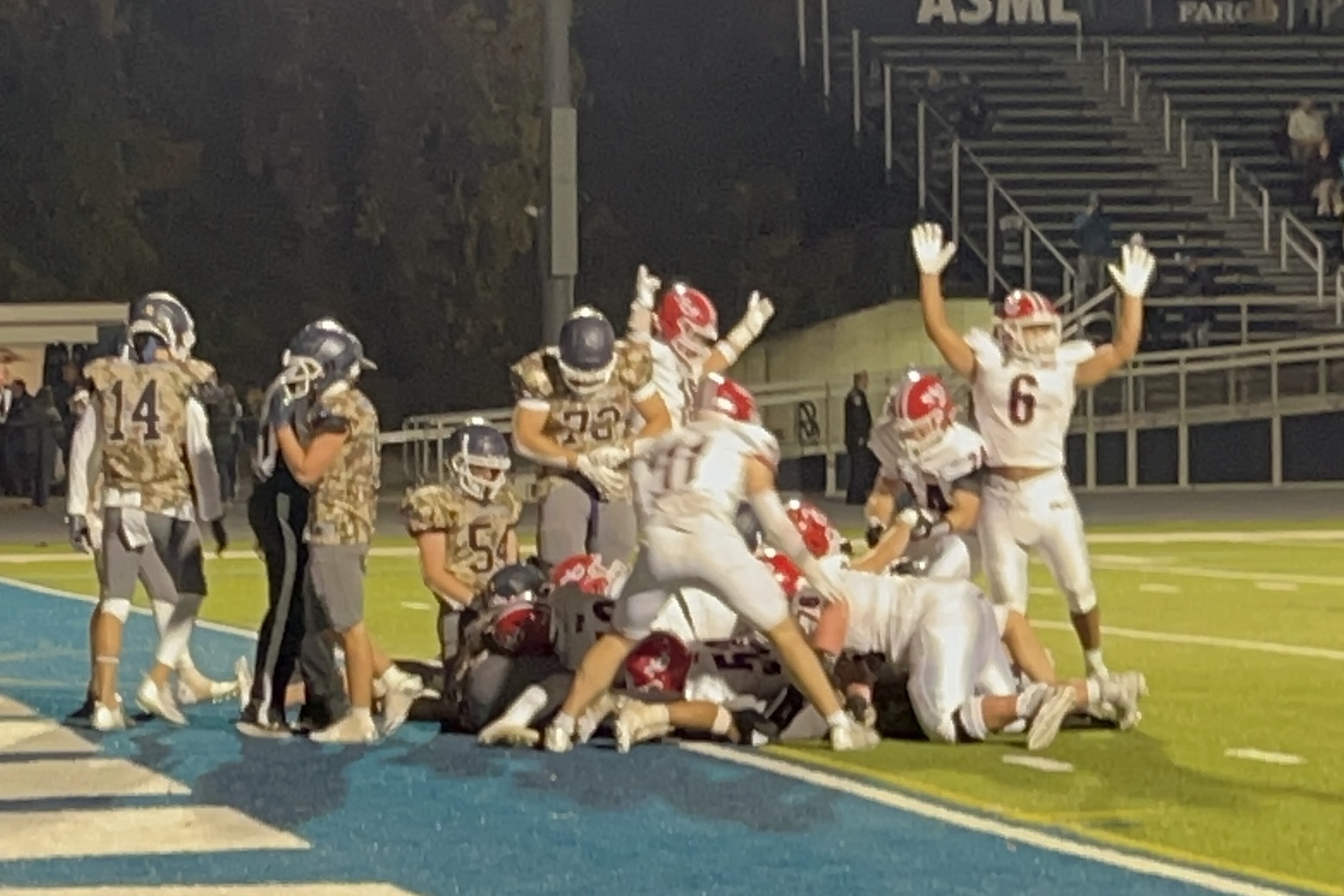 New Canaan defense dominates in FCIAC win over Wilton football