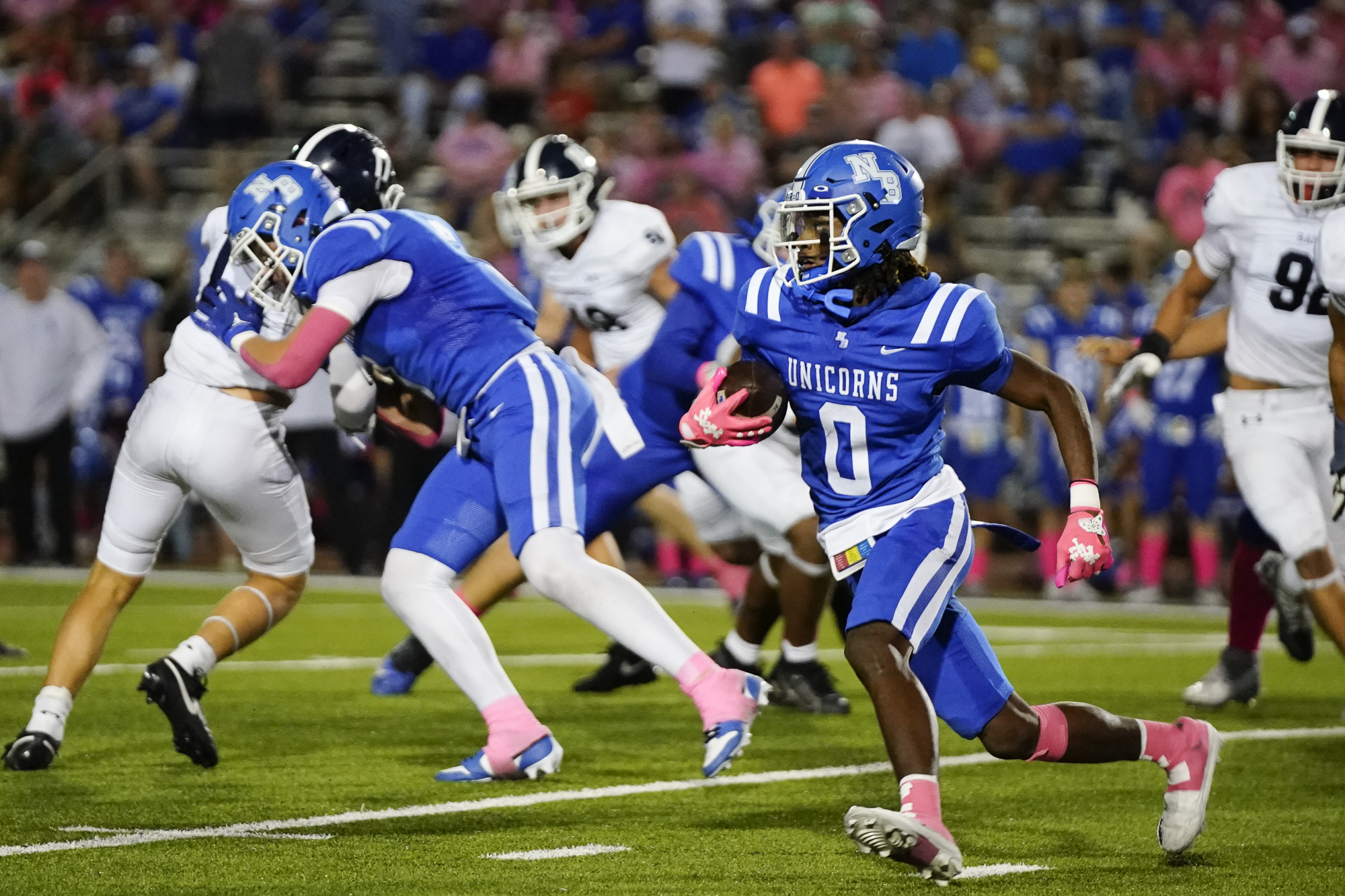 New Braunfels football downs Boerne Champion to stay undefeated