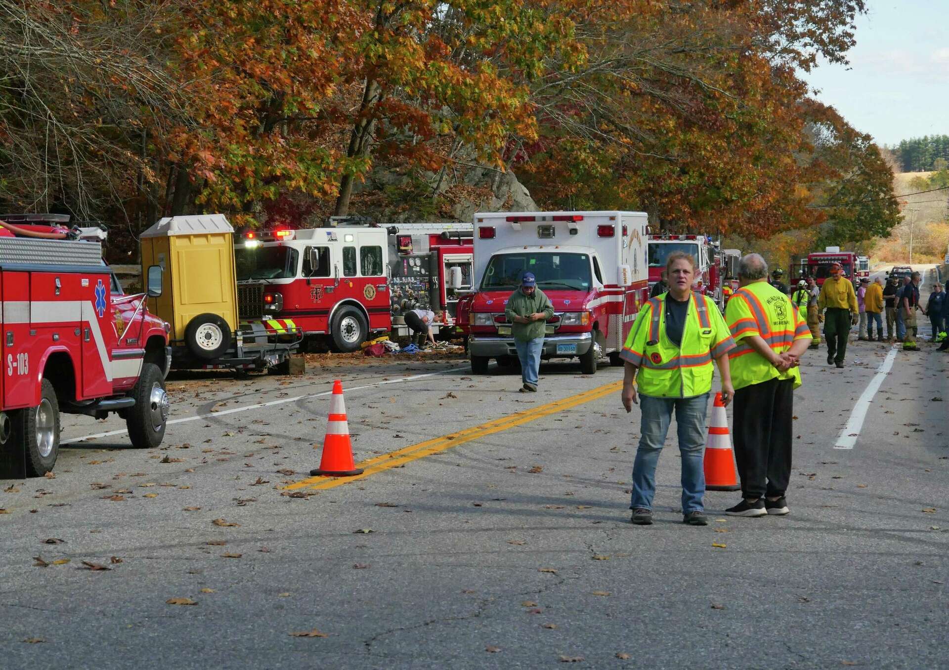 Crews battle brush fire atop Ayers Mountain in Franklin, officials say