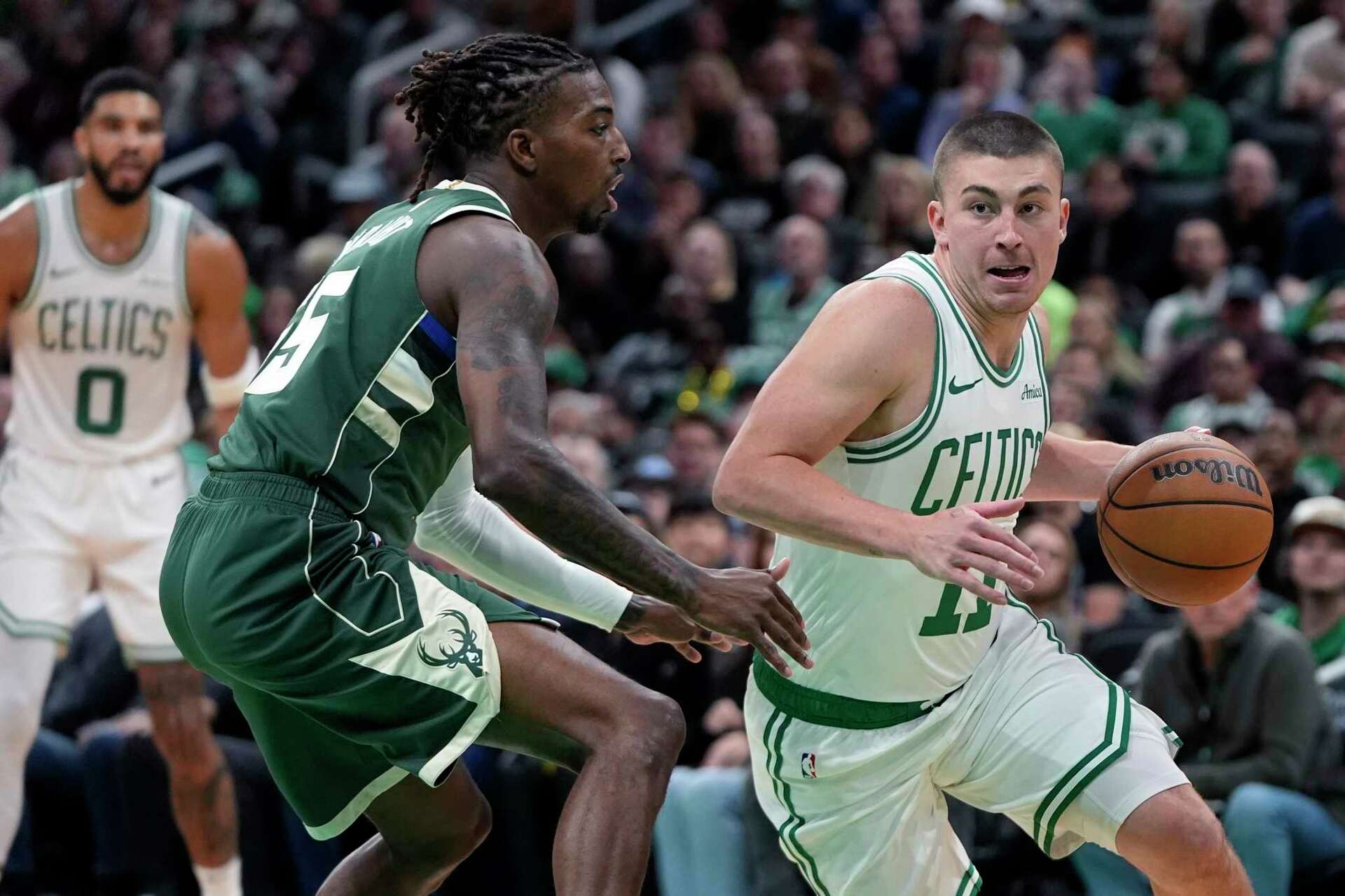 Celtics' Payton Pritchard hits another long 3 vs. Bucks on a night of good  shooting