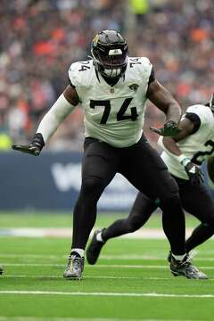 Vikings Agree To Acquire Left Tackle Cam Robinson In Trade With Jaguars ...