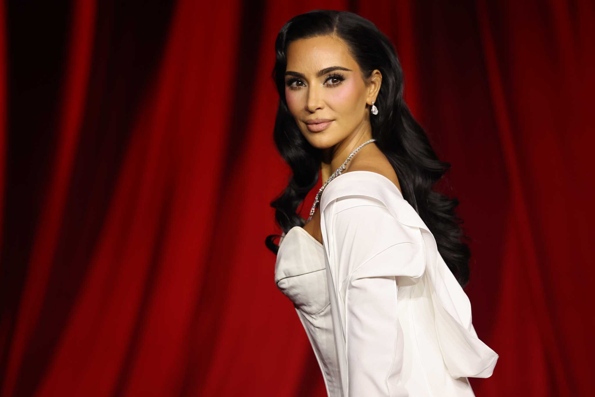 Kim Kardashian transforms into familiar albino alligator for Halloween