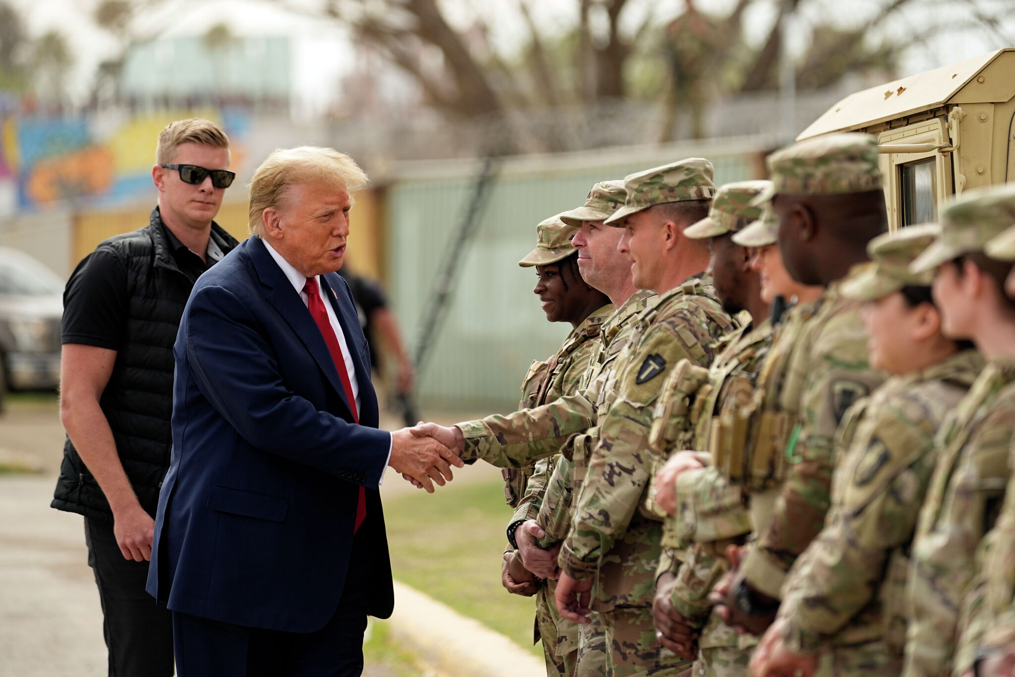 U.S. troops head to Texas as Trump border crackdown begins