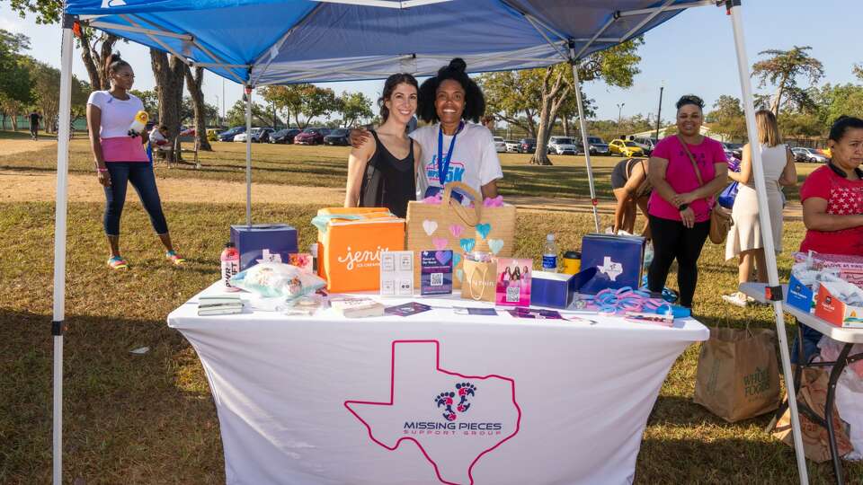 Missing Pieces support group co-founders, Emily Gamboa and Jamilah Robinson, at support group's 5k in October for Pregnancy Loss Awareness month.