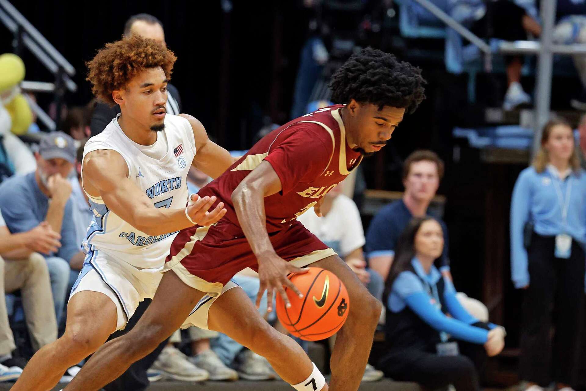 Davis Scores 24, Helps Rally No. 9 North Carolina Past Elon