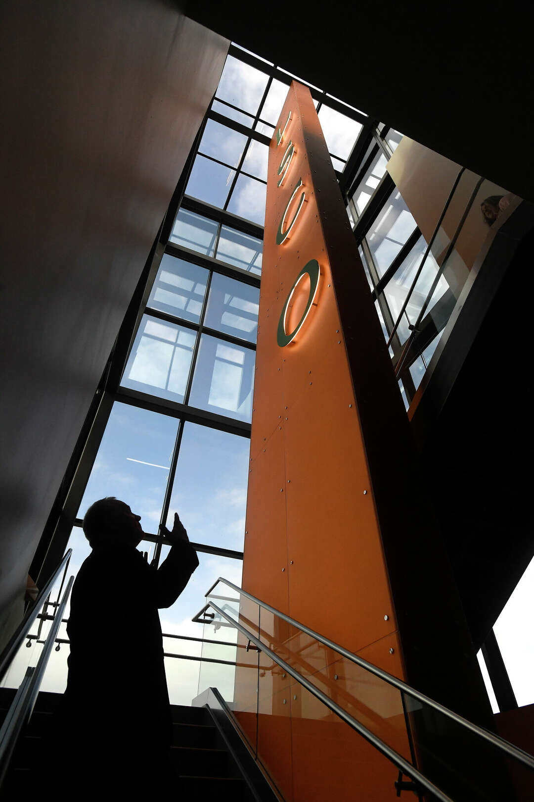 Lamar Orange unveils new Academic Building as campus grows