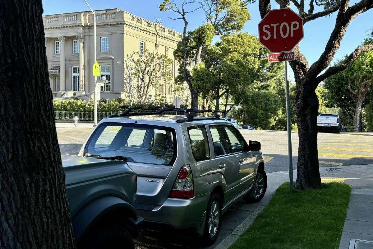 In San Francisco, drivers will start receiving warnings on Nov. 11 for parking within 20 feet of an intersection. Starting in 2025, fines will be issued across California, beginning at $40 for each infraction, according to the SFMTA.