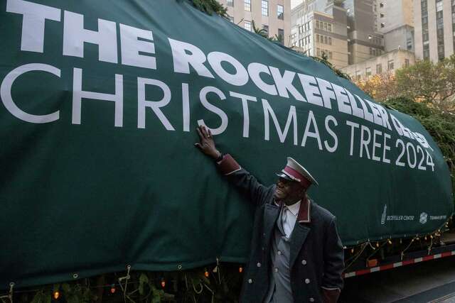 Haul Out The Holly! Rockefeller Center Christmas Tree Arrives In New 