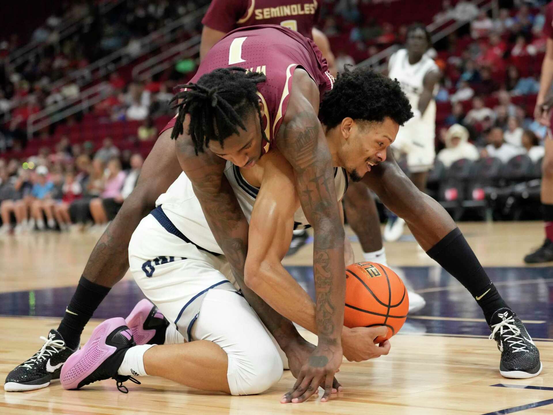 Rice basketball: Owls beat Tulsa to open AAC play
