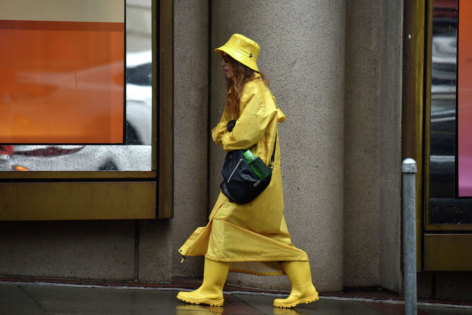 First widespread rain of season soaks Bay Area, with more on way