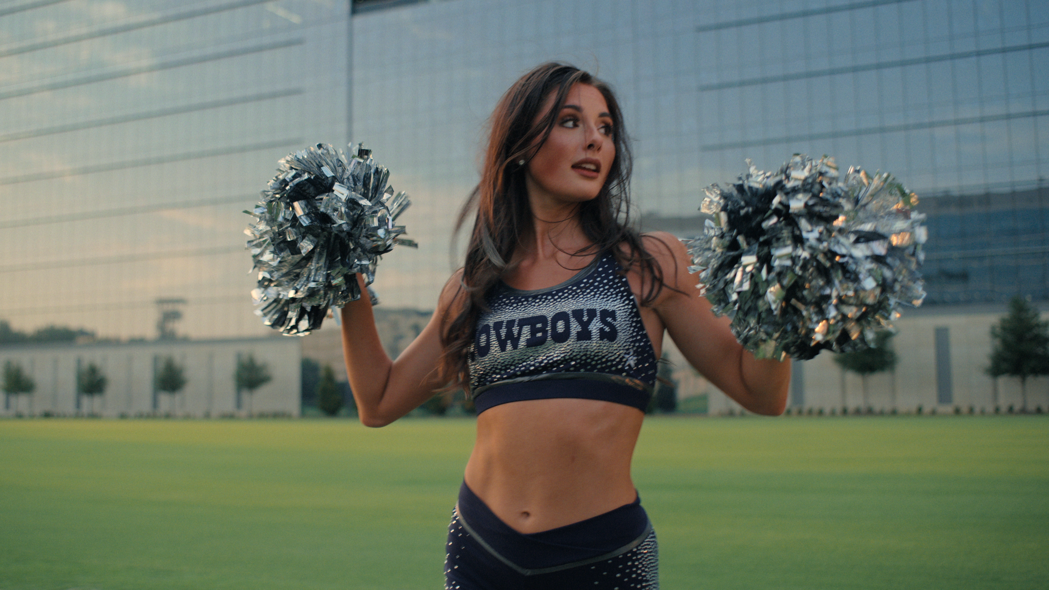 netflix-renews-dallas-cowboys-cheerleaders-docuseries