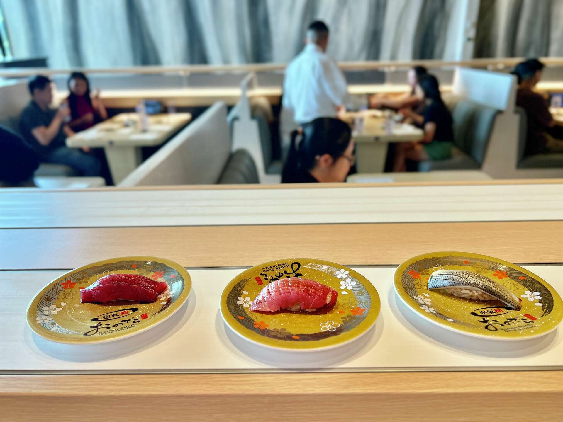 Conveyor belt sushi spot in Houston boasts Michelin cred cheap prices