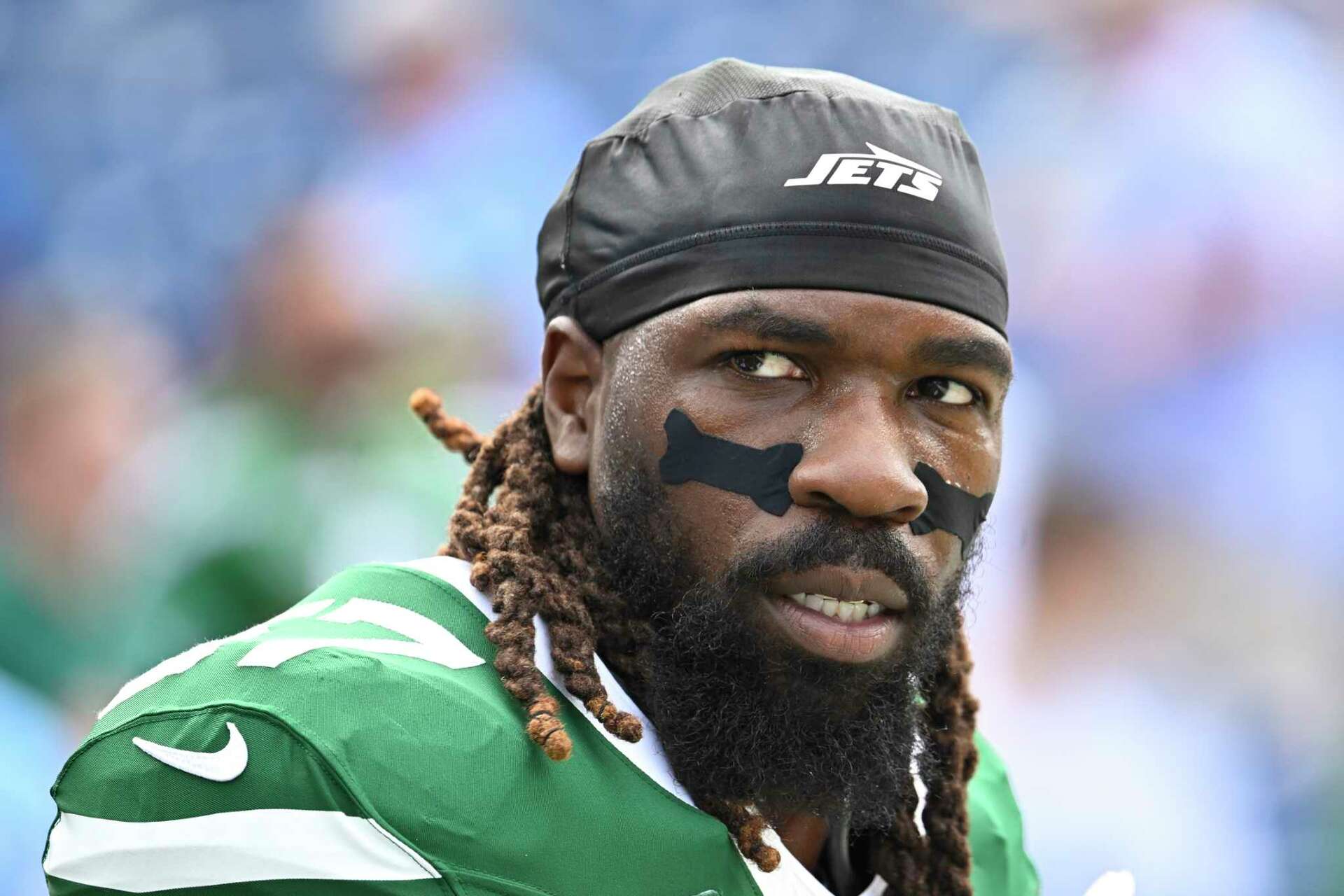 Jets Cornerback Gardner And Running Back Hall Doubtful Vs. Dolphins ...