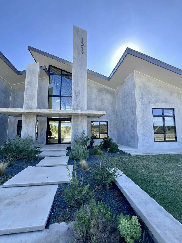 Picture of Luxury concrete home located in heart of Hill Country