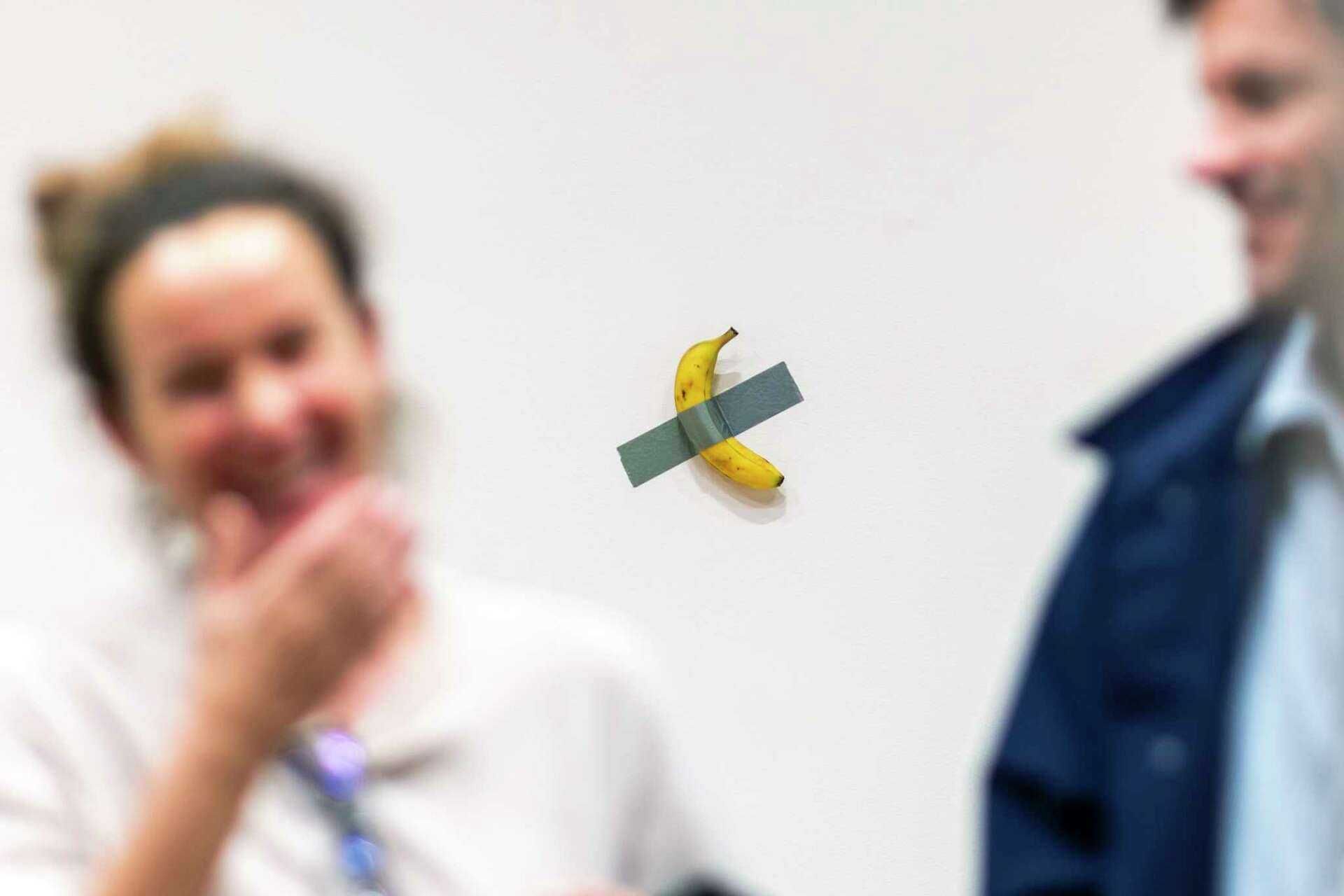 San Francisco crypto mogul buys $6.2 million banana taped to a wall