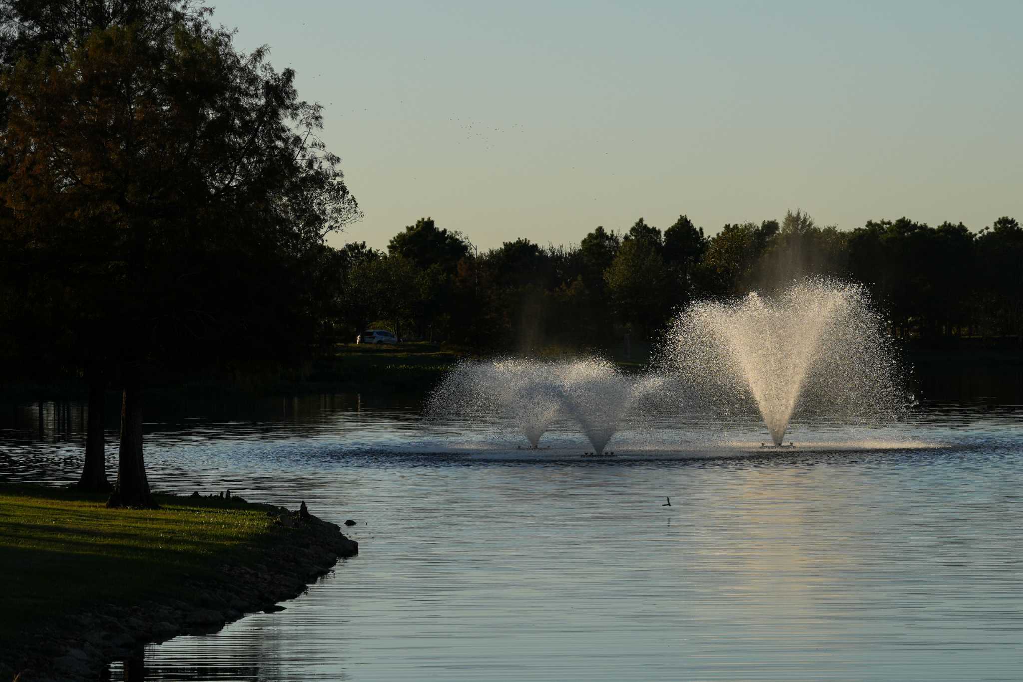https://s.hdnux.com/photos/01/46/14/17/26788833/3/rawImage.jpg