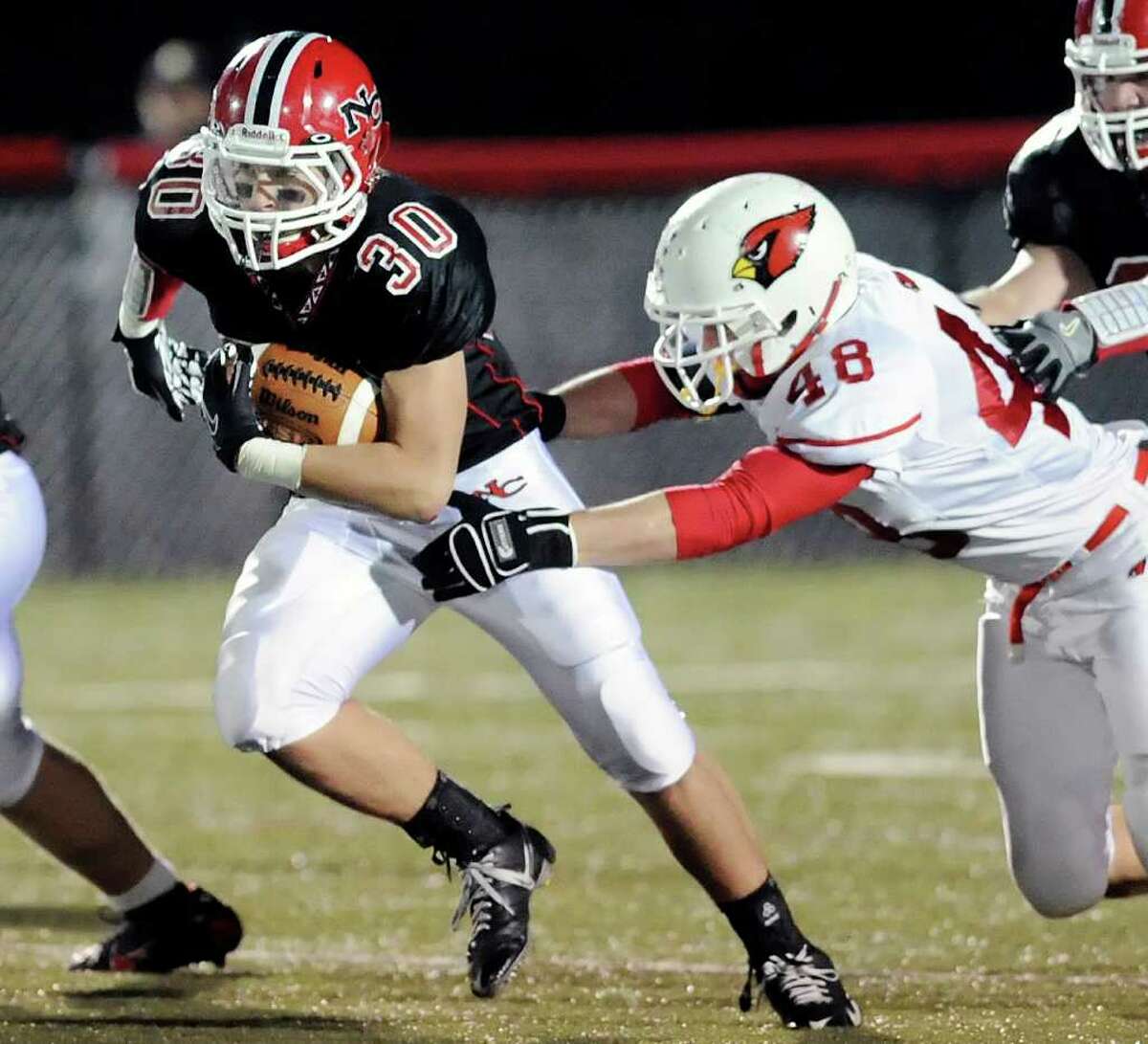 New Canaan, Macari blow past Greenwich