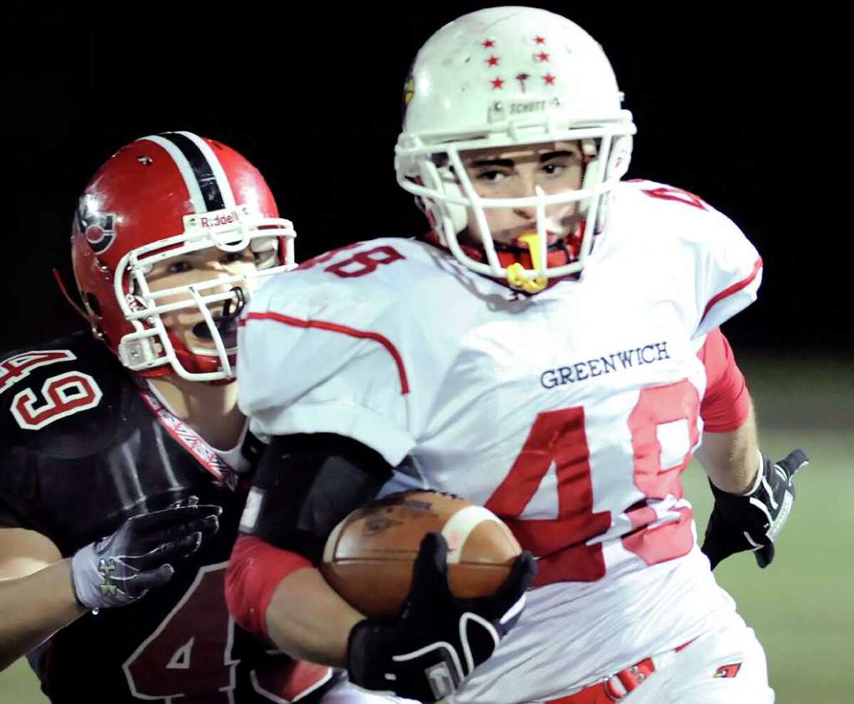 New Canaan, Macari blow past Greenwich
