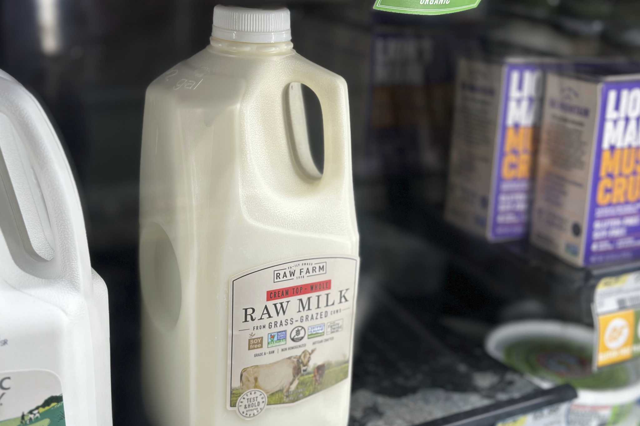 Bird flu found in raw milk sold at Bay Area grocery stores