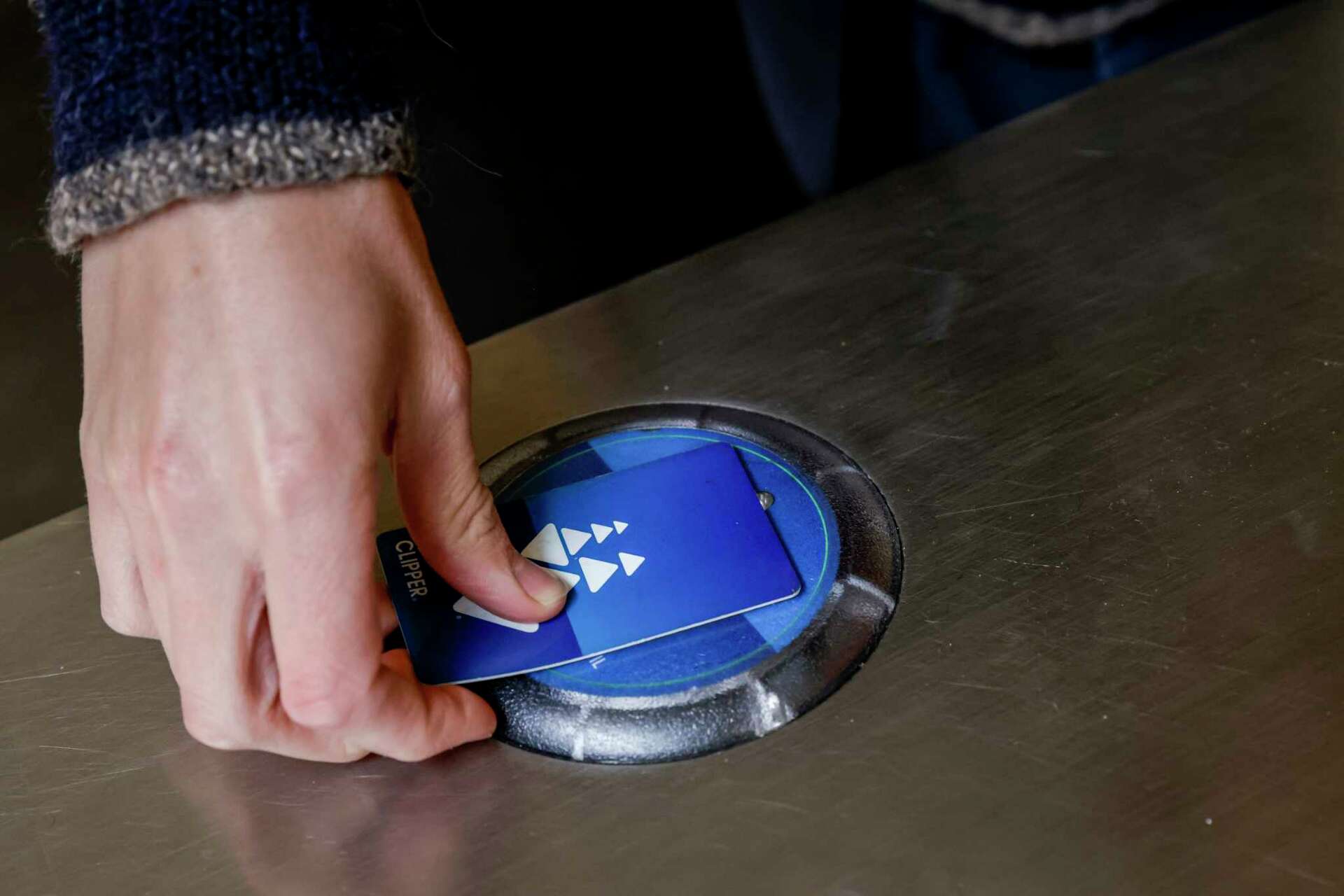 Slapper Csrd Clipper card outage affects multiple Bay Area transit systems