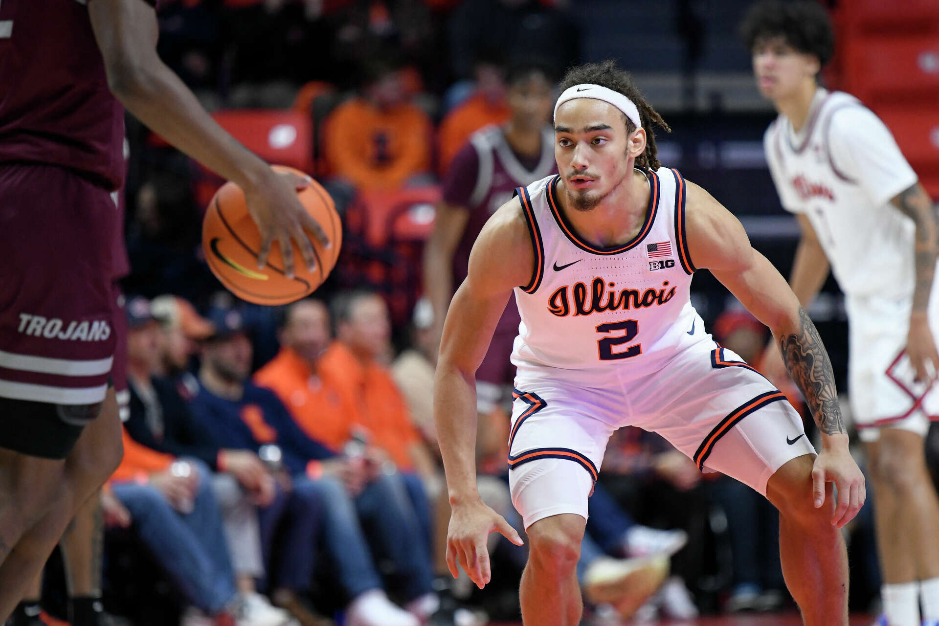 How to watch Illinois vs. Arkansas basketball plus game time