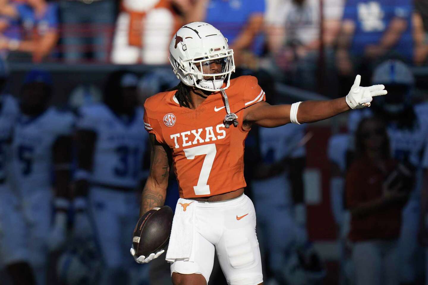 College Football Week 14: Longhorns-Aggies Among The High-stakes ...