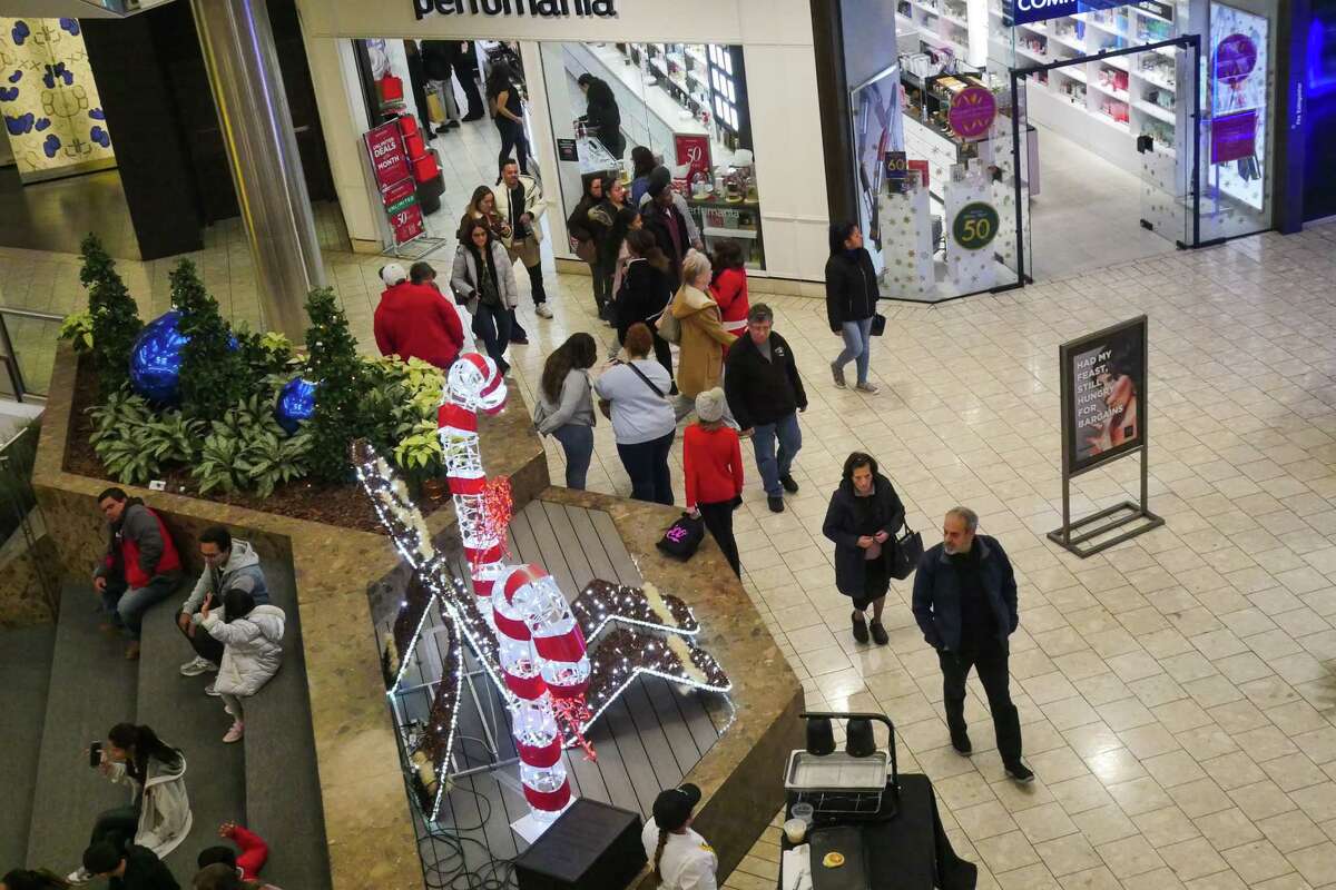 Photos: Black Friday at Stamford Town Center mall