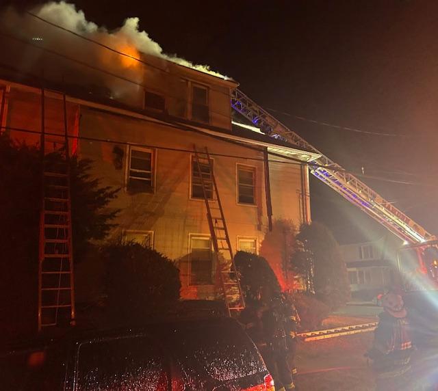 Hamden officials: Eight displaced, firefighter injured in house fire