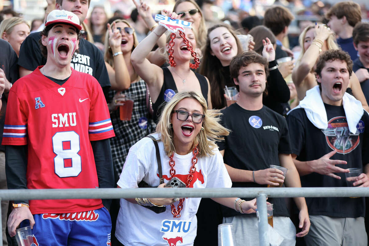 Southern Methodist Mustangs fans cheer during the first half of the game against the Boston College Eagles at Gerald J. Ford Stadium on November 16, 2024 in Dallas, Texas. 