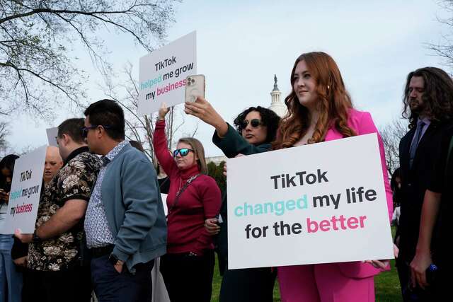 Supreme Court Will Hear Arguments Over The Law That Could Ban TikTok In ...