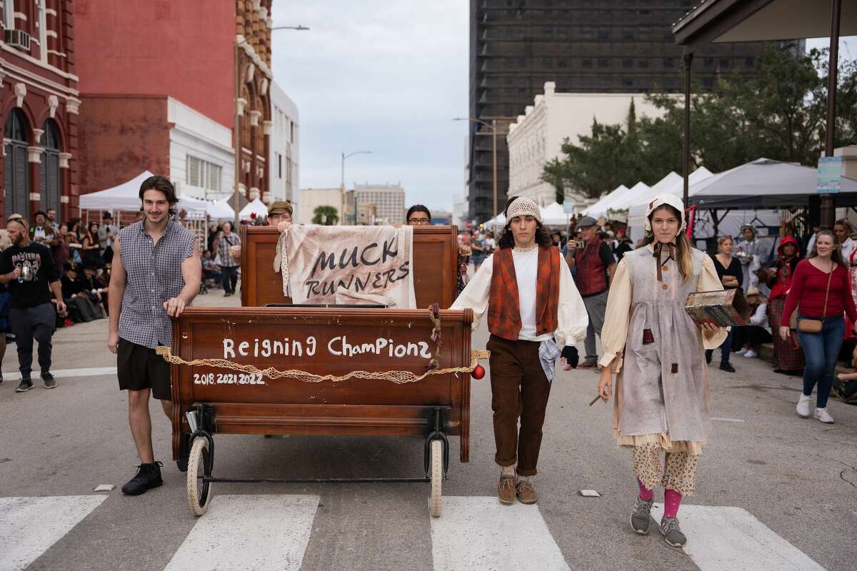 Four-time winners and reigning Victorian Bed Races champion the Muck Runners will be looking to hold onto their crown Sunday at Dickens on the Strand.