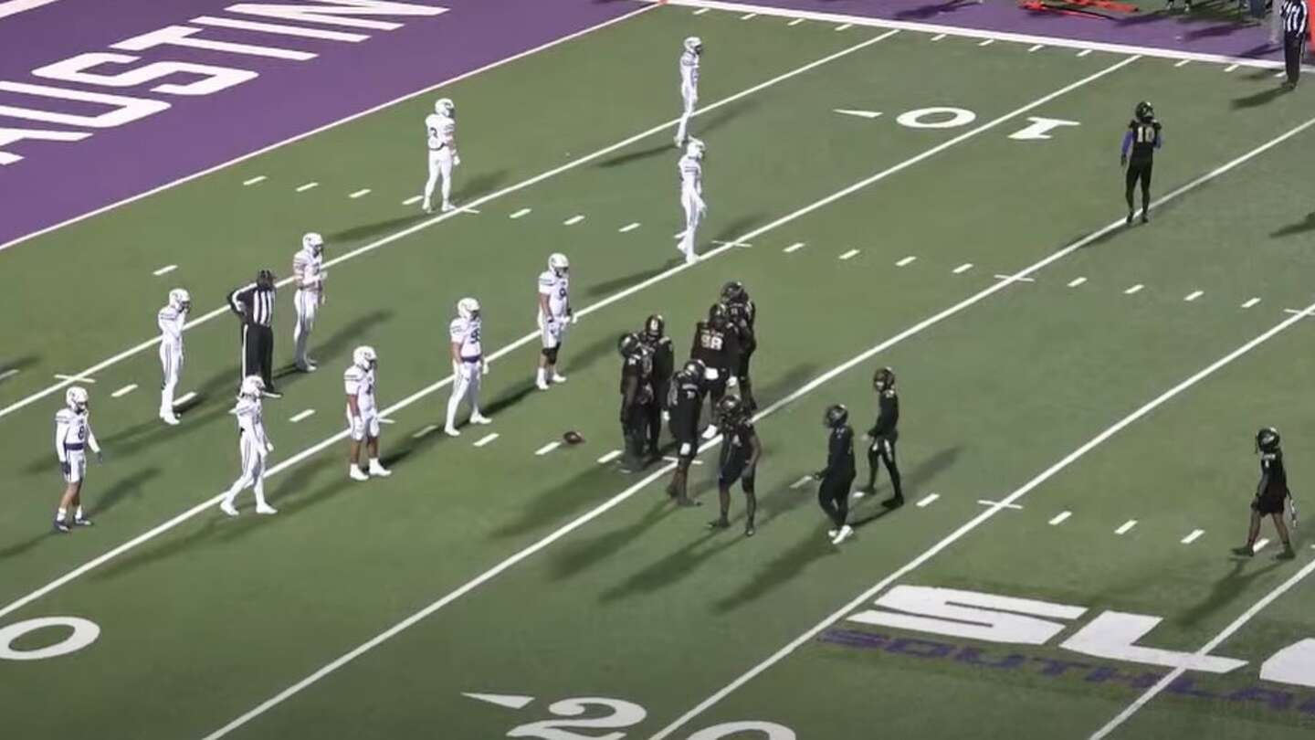 Updates: Port Neches-Groves ends season with loss to South Oak Cliff