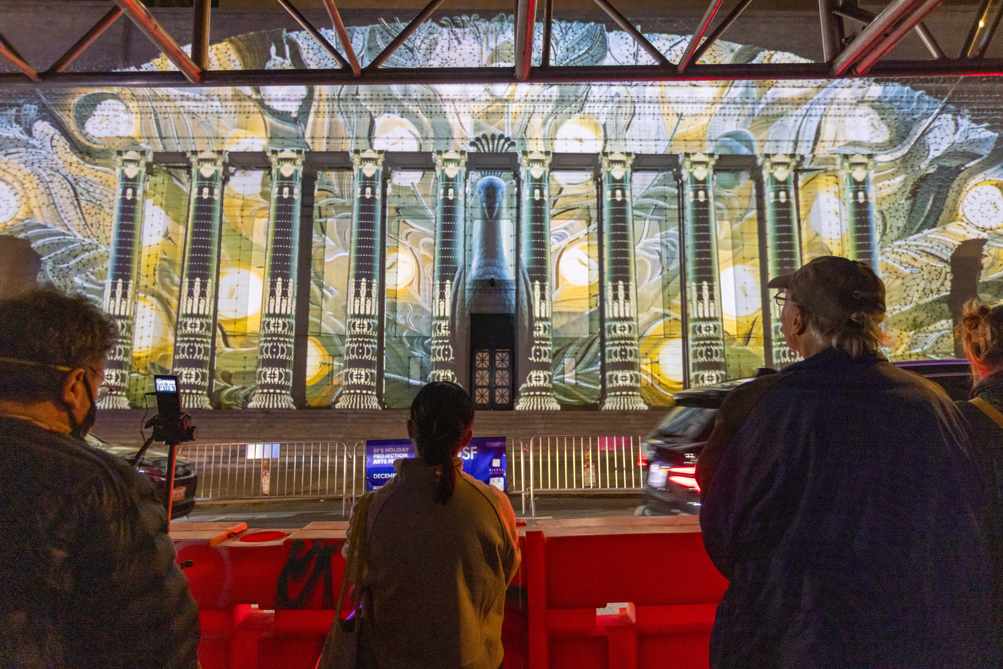 Sprawling light show turns SF buildings into one-of-a-kind artworks