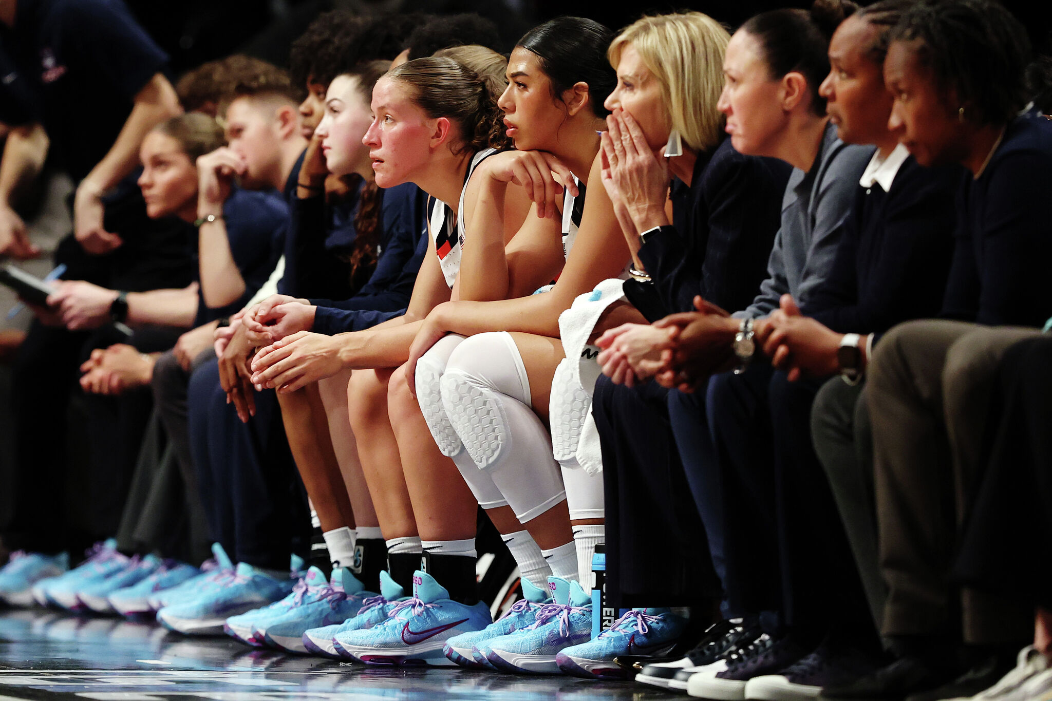 UConn women's basketball team wears Paige Bueckers' Nike sneakers