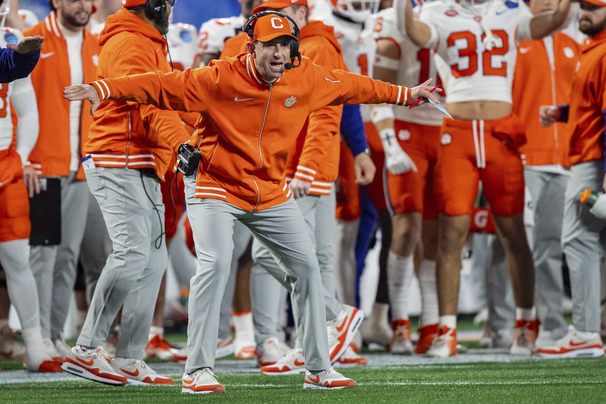 No. 18 Clemson Beats No. 8 SMU 34-31 On Last-second Field Goal For ACC ...