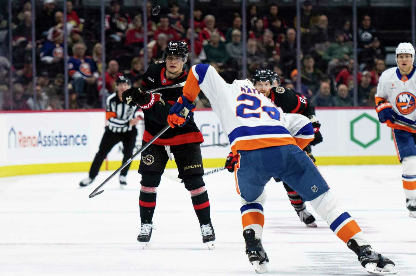 Islanders Sink Senators 4-2 With Power-play Goals By Lee And Palmieri