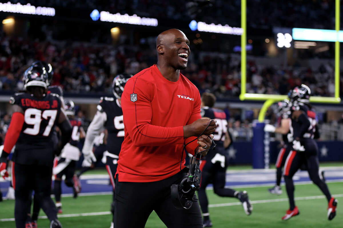 ARLINGTON, TEXAS - NOVEMBER 18: Head coach DeMeco Ryans of the Houston Texans celebrates a touchdown scored by Derek Barnett #95 after recovering a fumble against the Dallas Cowboys during the fourth quarter in the game at AT&T Stadium on November 18, 2024 in Arlington, Texas. (Photo by Sam Hodde/Getty Images)