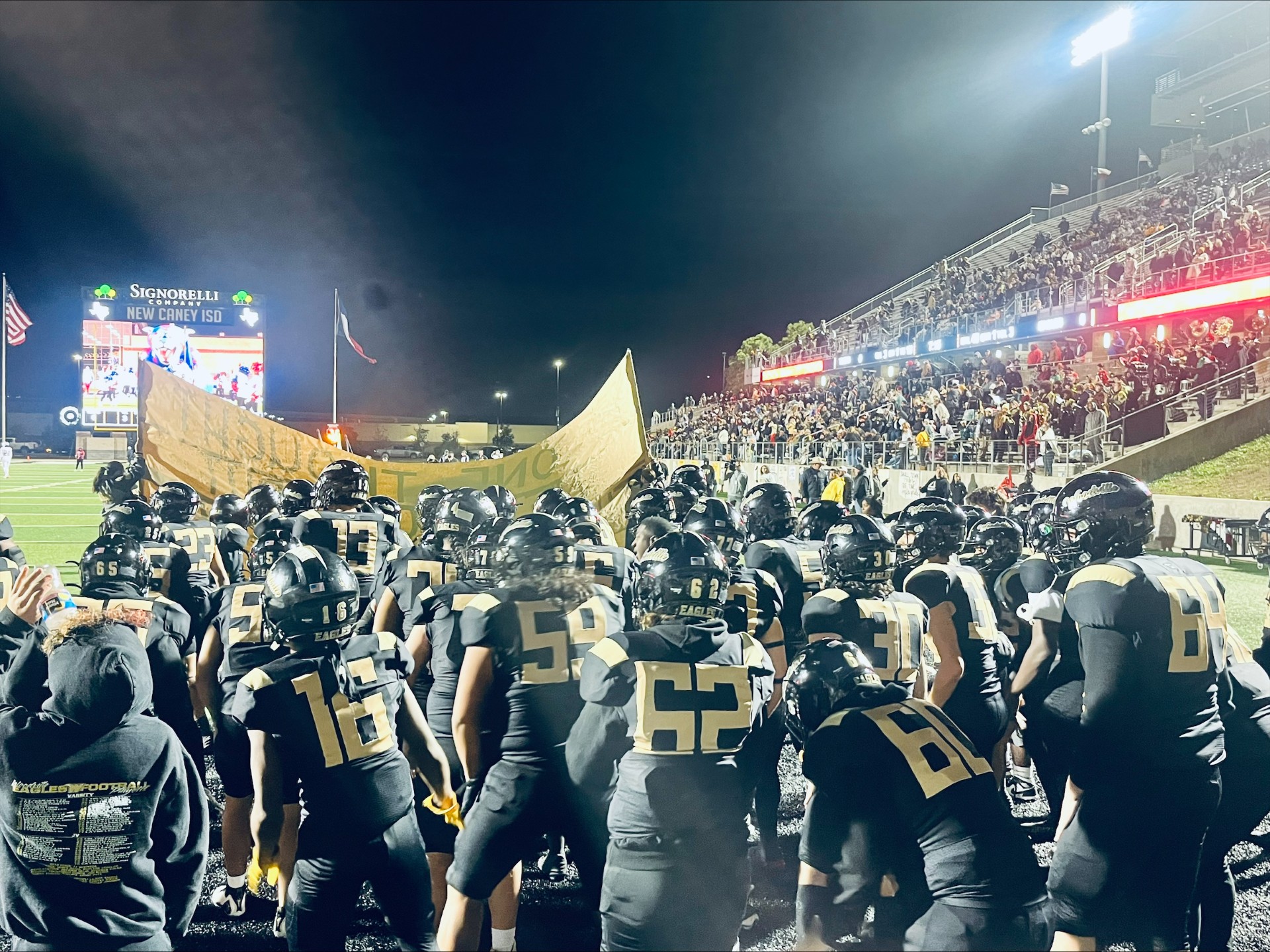 Live updates: Woodville plays Tidehaven in state semifinals