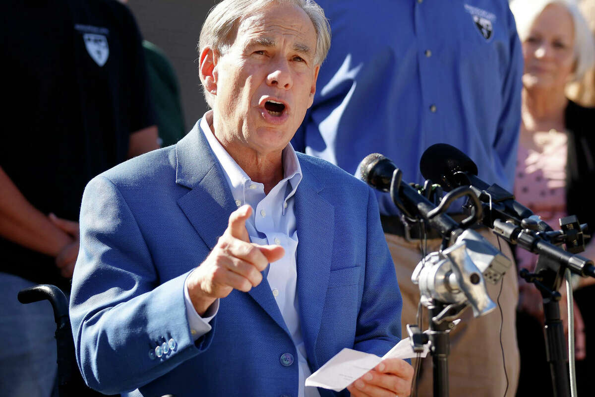 Texas Governor Greg Abbott said Thursday President-elect Donald Trump will sharply reduce oil and gas regulations in Texas.