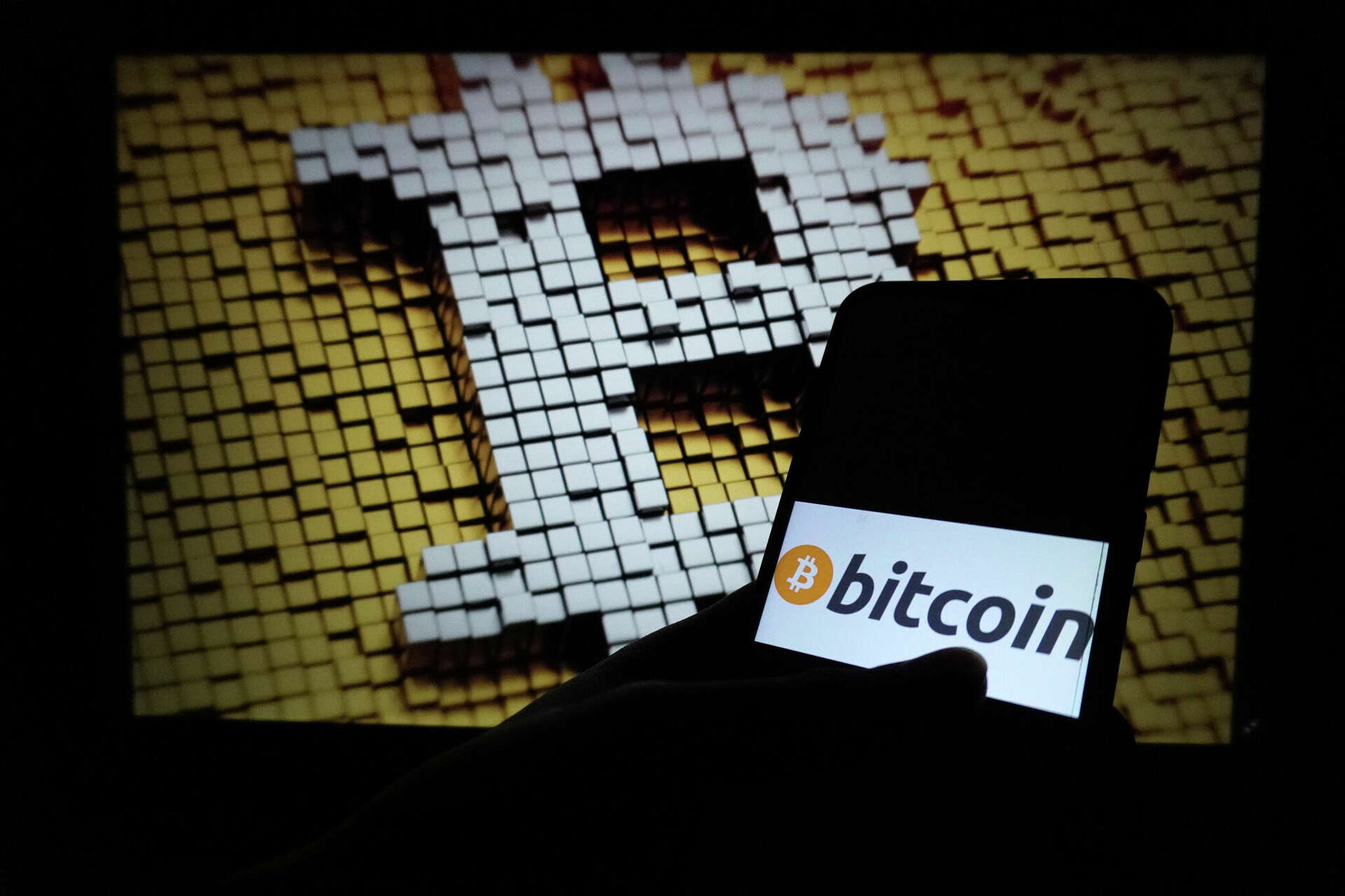 Texas lawmaker seeks to create statewide Bitcoin reserve