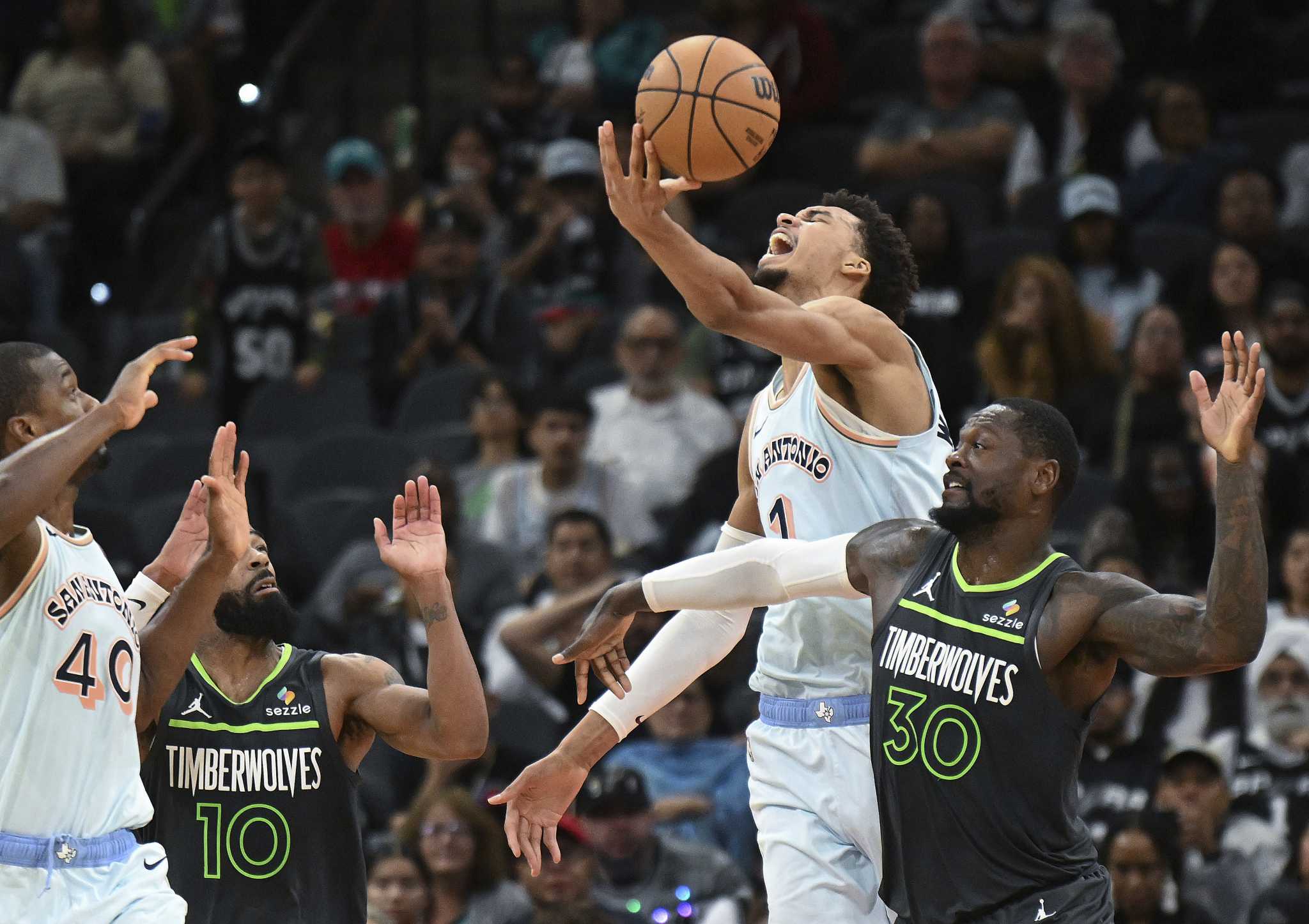 3 Takeways as the Spurs' offense falters
