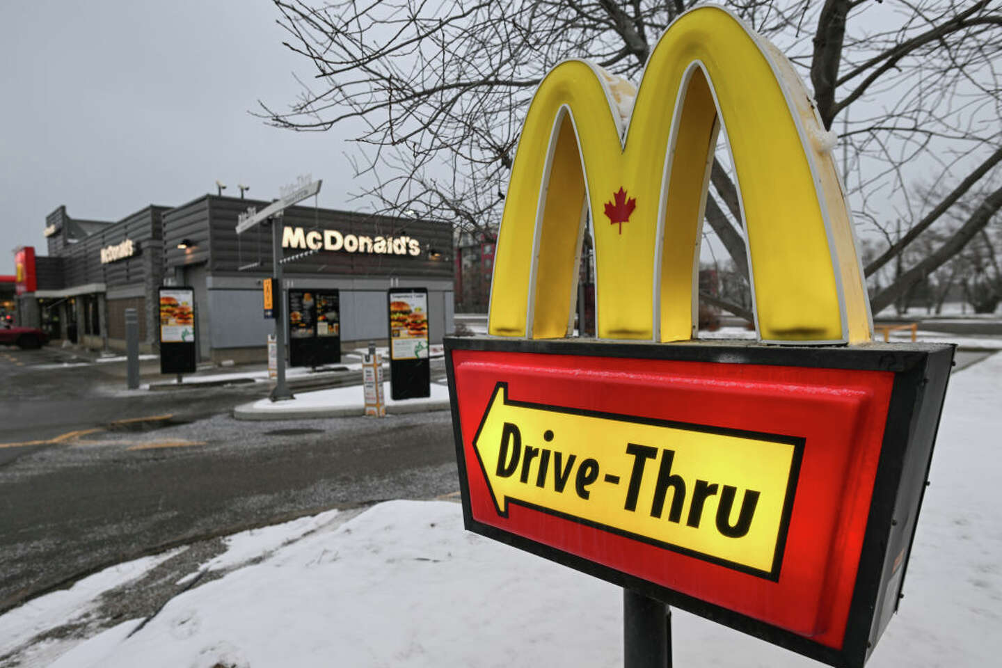 McDonald's, Starbucks: Fast food, stores open on Christmas Day