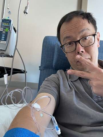 Insurance denied to nonsmoker lung cancer expert who has the disease