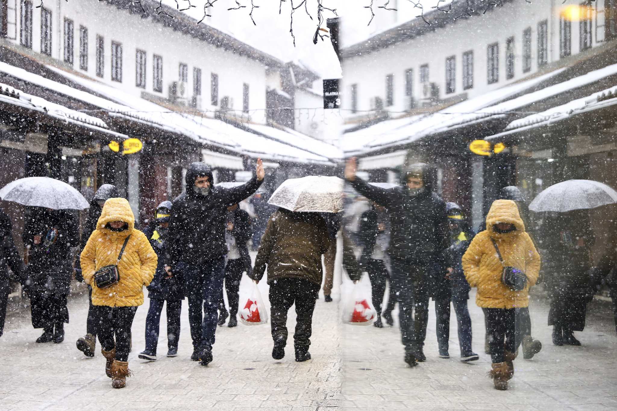 Rescue Of Hikers In Slovenia Resumes As Snow Brings Traffic Chaos And 