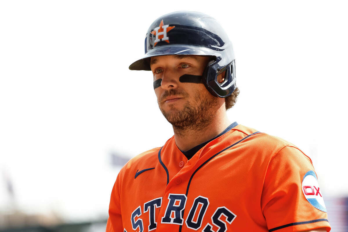 MINNEAPOLIS, MN - APRIL 09: Alex Bregman #2 of the Houston Astros looks on after his at-bat against the Minnesota Twins in the third inning of the game at Target Field on April 9, 2023 in Minneapolis, Minnesota. The Astros defeated the Twins 5-1. (Photo by David Berding/Getty Images)