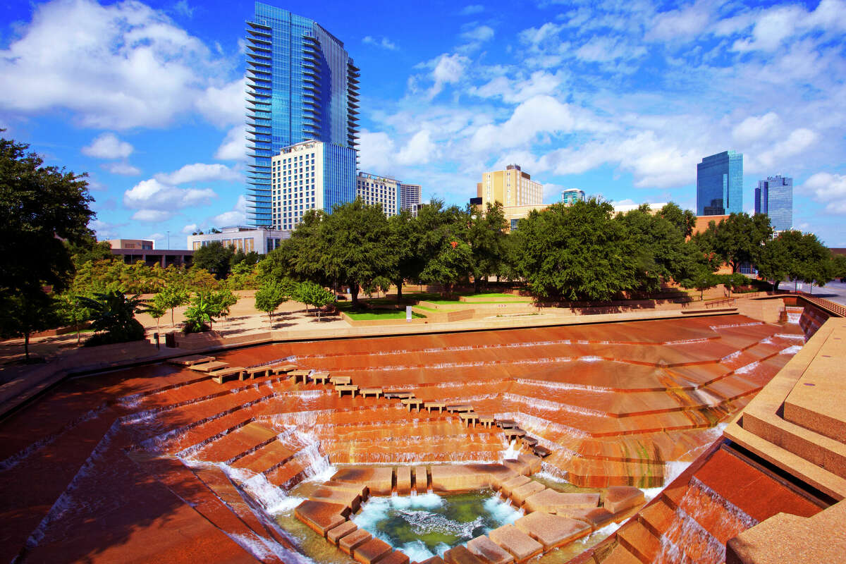 Fort Worth Water Gardens and skyline of Downtown Fort Worth